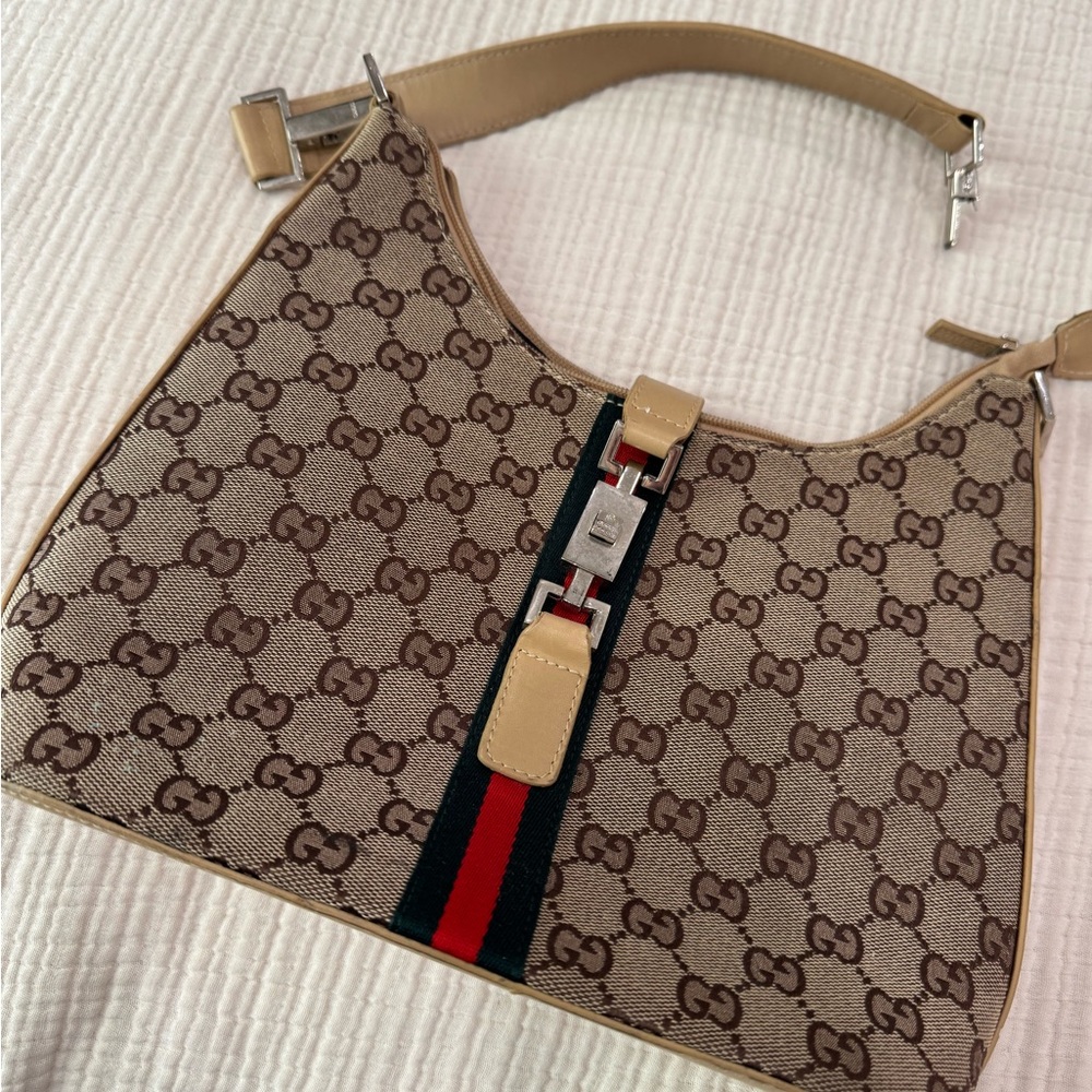 Vintage Gucci Beige and Brown Shoulder Bag with Red Stripe